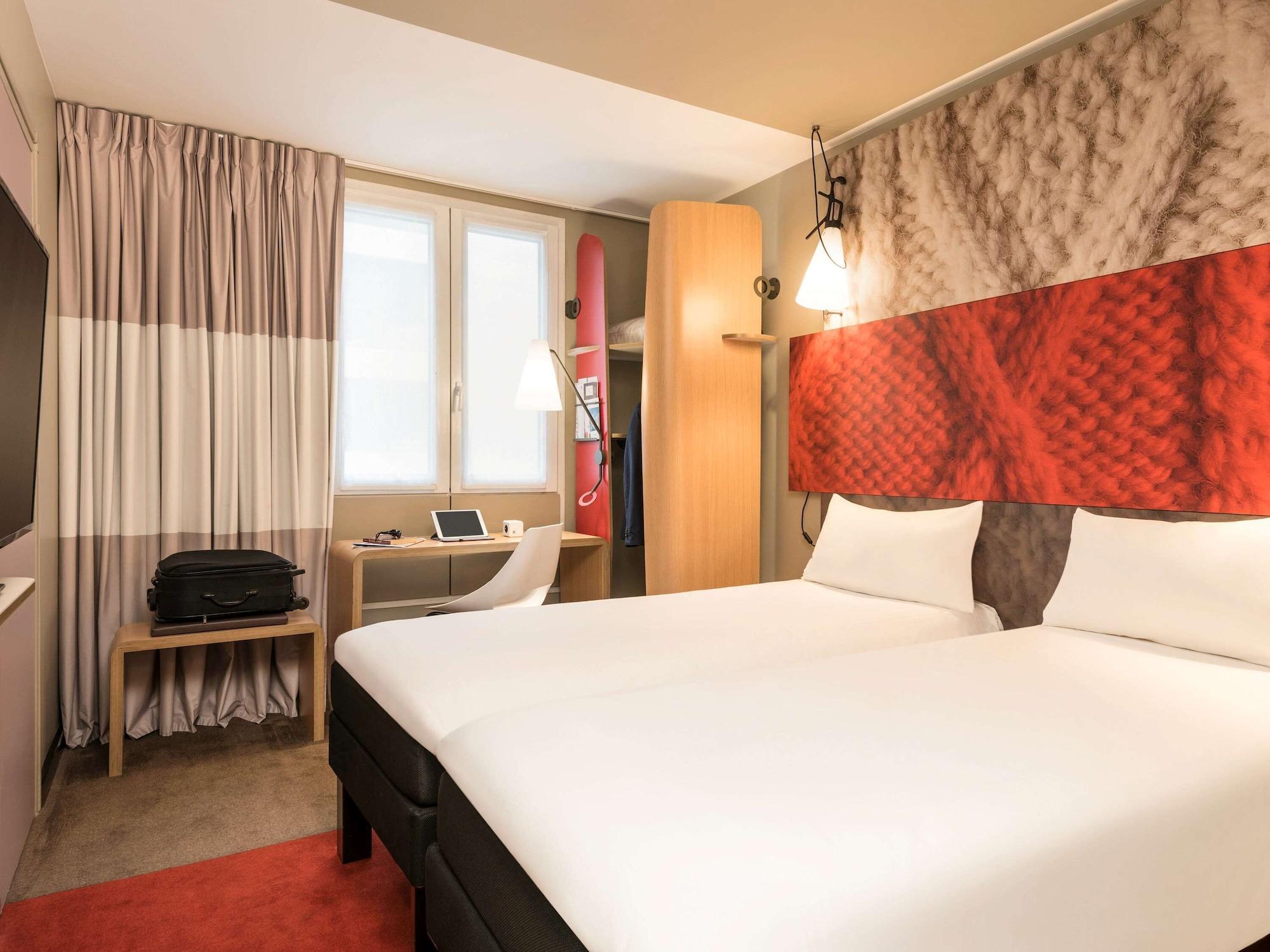 Hotel ibis Lyon Caluire Cité Internationale Exterior foto